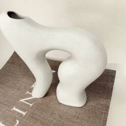 Modern Ceramic Vase - Unique White Vase/Ornament Homeware Home Ware Accessories Decor Styling-Fashion - thumbnail 3