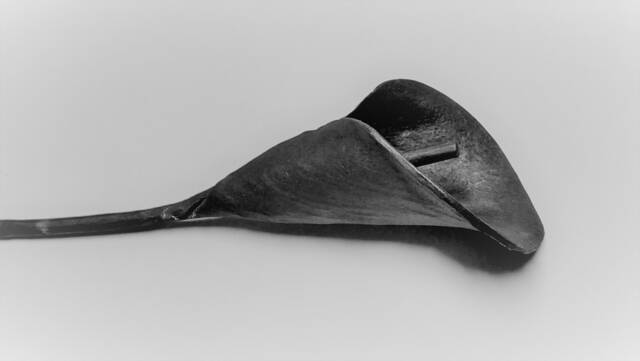 Calla Lily Hand Forged Metal Flower. Iron Wedding Anniversary Gift. Romantic Present - image 1