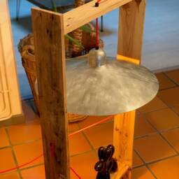 Lamp - thumbnail 2