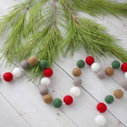 Felt Ball Christmas Garland - Holiday Party Decor Tree Farm - thumbnail 1