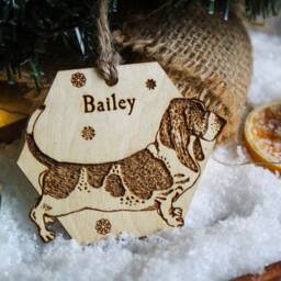 Personalized Basset Hound Wooden Ornament Laser Burned Dog Breed Bauble - thumbnail 3
