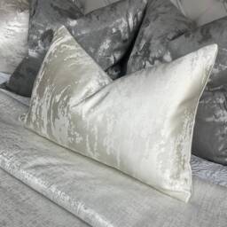 "Hailes Metallic Ivory Pearl Cushion Cover, Pillow Cover Sofa Bed. 12"" X 20"