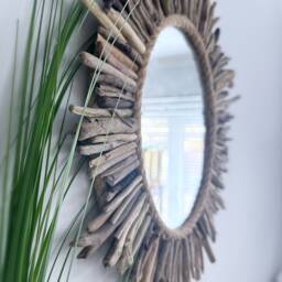 Handmade Driftwood Sunburst Mirror, Coastal Beach Home Decor - thumbnail 3