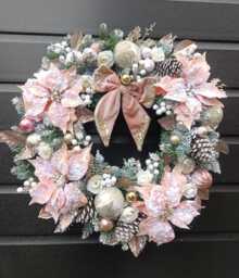 Deluxe Flocked Pink Poinsettia Wreath - 60cm Handmade Elegant Christmas Decor - thumbnail 1