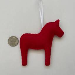 Felt Hand Embroidered Wreath Swedish Dala Horse Scandinavian Christmas Ornament - thumbnail 3