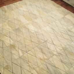Patchwork Cowhide Rug, Laser Engraved, Model Diamond 11, Mix Of Creams, Whites & Ivories. 6' X 8' - thumbnail 3