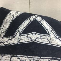 Handwoven Silk Ikat Pillow Cover 12x20, Modern Home Decor - thumbnail 3
