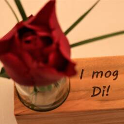 Flower Vase Engraved With Saying, Valentine's Day, Anniversary, Birthday, Love - thumbnail 2