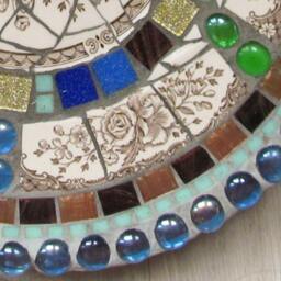Mosaic Birdbath, Approx 28cm Diameter, Waterproof Materials, Ready For The Birds in Your Garden - - thumbnail 3