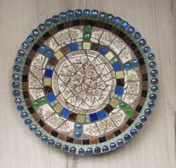 Mosaic Birdbath, Approx 28cm Diameter, Waterproof Materials, Ready For The Birds in Your Garden -