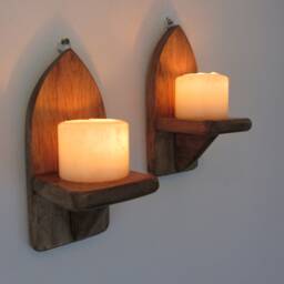 Pair Of Mini Gothic Style Rustic Waxed Wood Wall Sconce Led Candle Holders 21cm - thumbnail 2