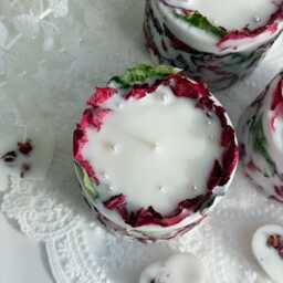 Rose Petal Soy Candle Valentine's Day Unique Floral Scented Candle Gift - thumbnail 2