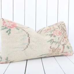 Kilim Lumbar Pillow Cover - 12x24 Inch Vintage Turkish Home Decor - thumbnail 3