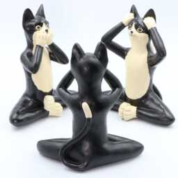 Three Wise Cats - thumbnail 2