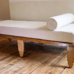 Solid Oak Boucl?? Day Bed - Luxury Handcrafted UK Furniture Home Decor - thumbnail 2