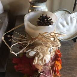 Decorated Candle Hilder And - thumbnail 4