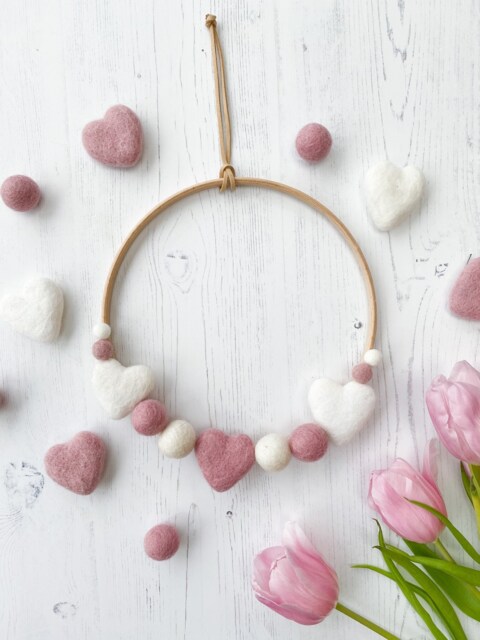 Felt Heart & Ball Hoop Wreath, Valentine's Day Decoration - image 1