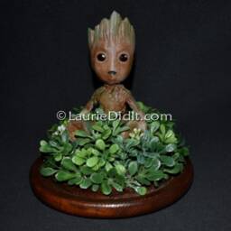 Baby Groot Terrarium - thumbnail 4