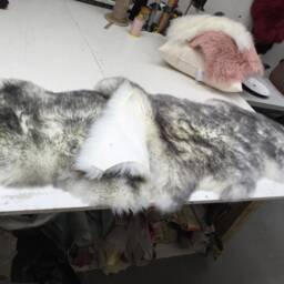 Grey Tipped Sheepskin Rug, Ivory White Double Throw, Eco - thumbnail 4