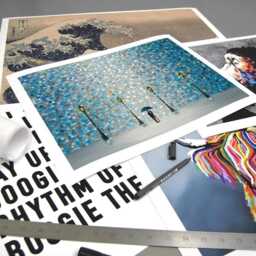 Kiss Art Print - thumbnail 2