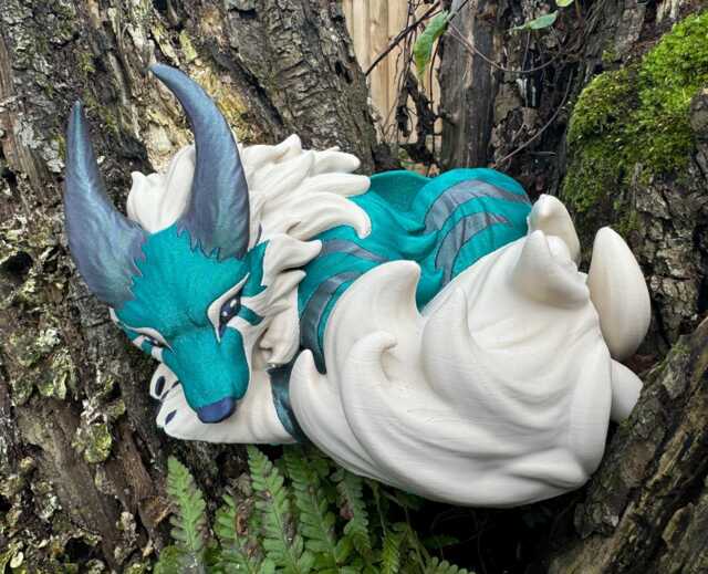 Verdant Prowler Vulpin Large Planter 24cm X 19.5cm 12.5cm 3D Printed Figure - image 1