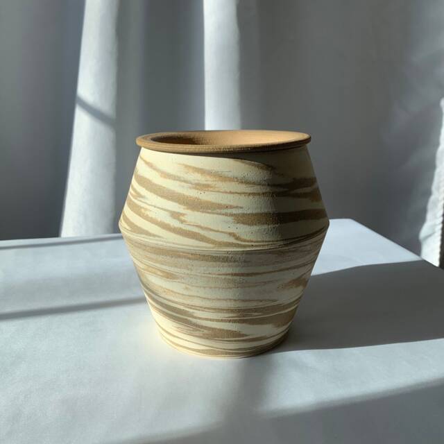 Raw Brown & White Marbled Clay Self-Watering Plant Pots - image 1