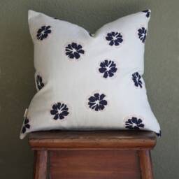Mint Navy Floral Pillow Cover, Flower Linen Pillow, Double Sided Accent Sofa Decorative 16x16, 18x18, 20x20 - thumbnail 3