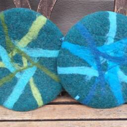 Handfelted Seat Cushion Abstract, Petrol - thumbnail 3