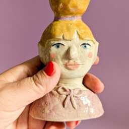 2 in 1 Candle Holder & Vase Woman With Bun Blond - thumbnail 2