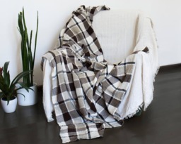 Warm Checkered Linen Bed Cover/Blanket - thumbnail 1