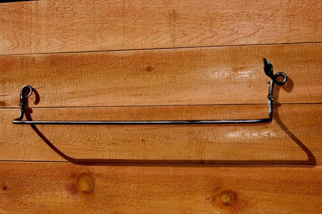 Towel Bar Nominally 24