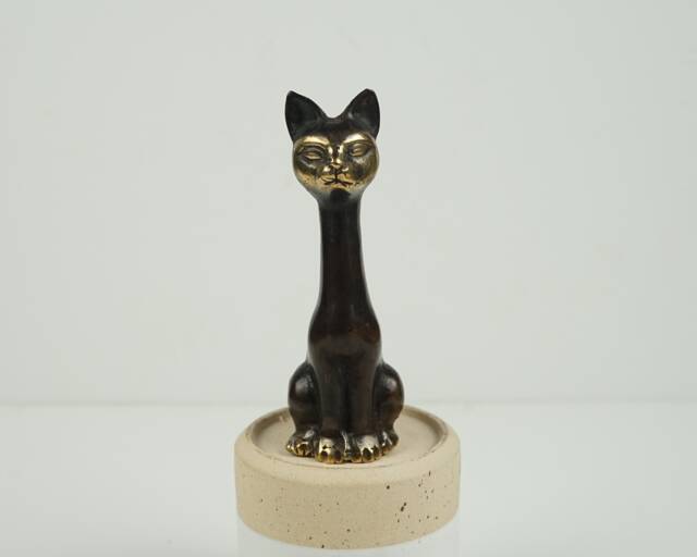 Cat Statue, 3 - image 1