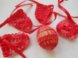 Crochet Easter Egg Cover, Set Of 5 Hand Crocheted Eggs Decoration Red - thumbnail 1
