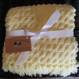 Crochet Baby Blanket ~ Pale Yellow - thumbnail 2