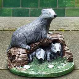 Concrete Badgers Family Statue Outdoor Badger Sculpture Garden Animal Decor Cement Yard Figurine Handmade Stone Lawn Ornament - thumbnail 3