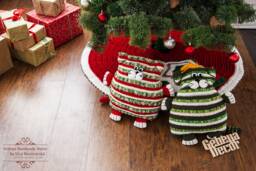 Christmas Plush Cat Pillow Handmade Stuffed Rag Doll Decor