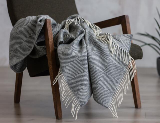 Natural Scandinavian Sheep Pure Wool Grey Diamond Pattern Woven Plaid Blanket Throw Geometric Daybed Large Sofa - image 1