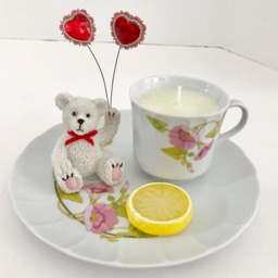 Peach Mango Scented Natural Soy Candle in A Porcelain Floral Teacup & Snack Tray With White Bear - thumbnail 2