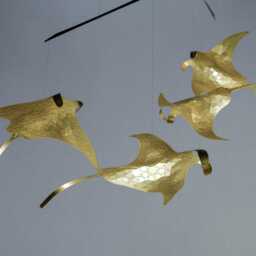Handcrafted Brass Manta Ray Kinetic Metal Mobile, Ocean Art Sculpture, Modern Decor - thumbnail 3