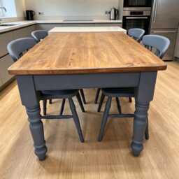 Dining Set Farmhouse Style 4 Chairs & Table, Seats 4-6 People, Painted Dixie Belle Silk Mineral Paint Colour Black Sands, Dark Stain - thumbnail 2