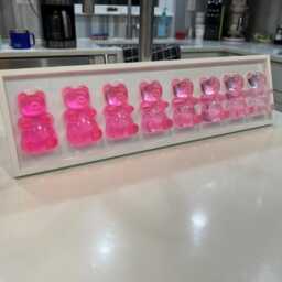 Pink Ombre Gummy Bear Resin Wall Art 3D Pop Art Decor, Nursery Kids Room Fun Dopamine Apartment Fake Candy - thumbnail 2