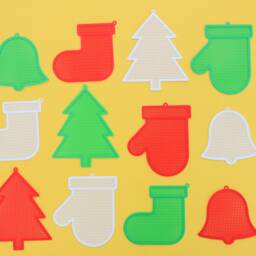 Bioplastic Ornament To Cross Stitch, Diy Ornaments, Christmas Ornament, Needlepoint Sustainable Gift, Plastic Canvas - thumbnail 2