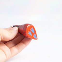 Birbs Of Paradise - Red Jasper - For Empowerment Self Esteem Bird Figurines - thumbnail 3