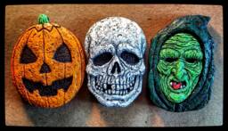 Silver Shamrock Masks Magnet Set