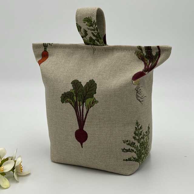 Vegetable Door Stop, Sophie Allport, Neutral Decor, Gardening, Filled - image 1