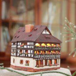 Handcrafted Ceramic Tealight Holder - Miniature Replica Of Tanners House in Strasbourg B252 - thumbnail 3