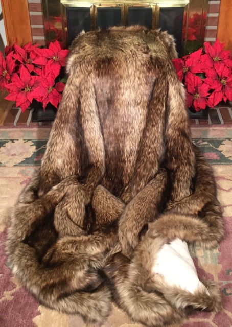 Extra Big Throw-Heavyweight Golden Wolf Faux Fur Blanket/Machine Wash & Dry/Perfect Gift For Anyone/Gift Box/Ships in 3-5 Bus. Days - image 1