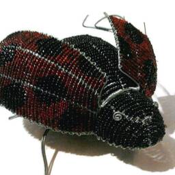 Beaded Ladybug Figurine, Red & Black Glass Beads, Open Wings - thumbnail 3