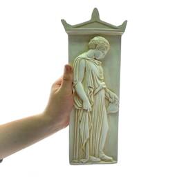 stele With Girl Dove From Nea Kallikratia Chalichidiki , Replica Museum Of Thesaloniki - thumbnail 2