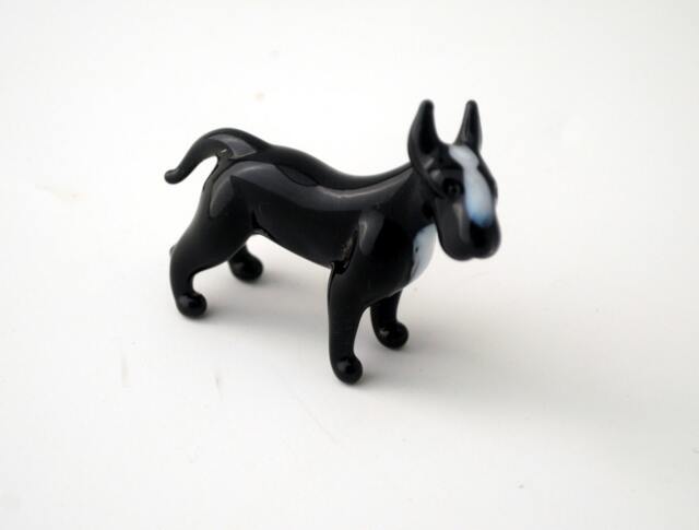 E31-10 Bull Terrier - image 1